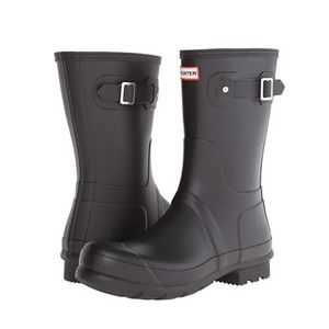 Hunter calf height rain boots